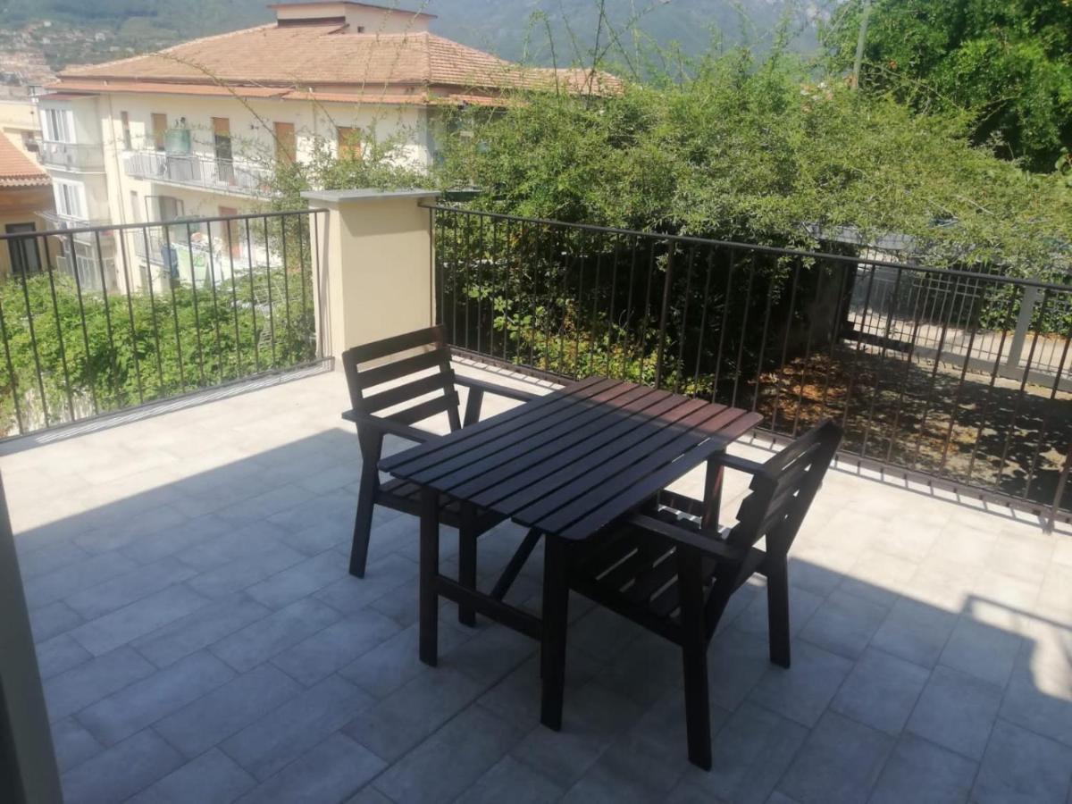 Villa Maria Cristina D'Amico 卡瓦德蒂雷尼 外观 照片